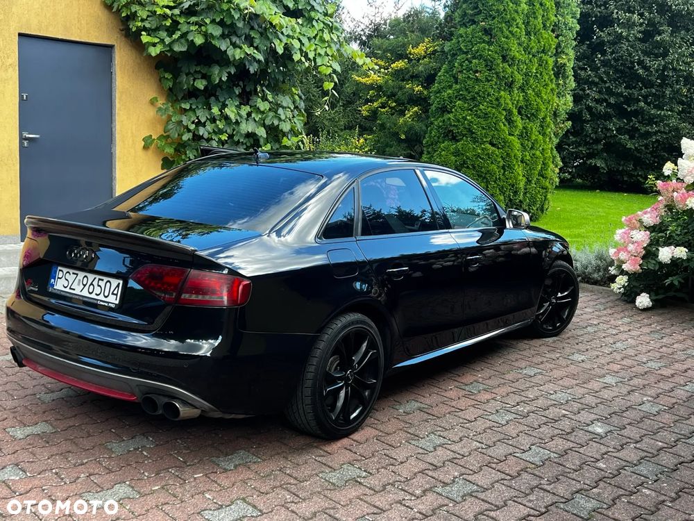 Audi S4 2010 photo 3