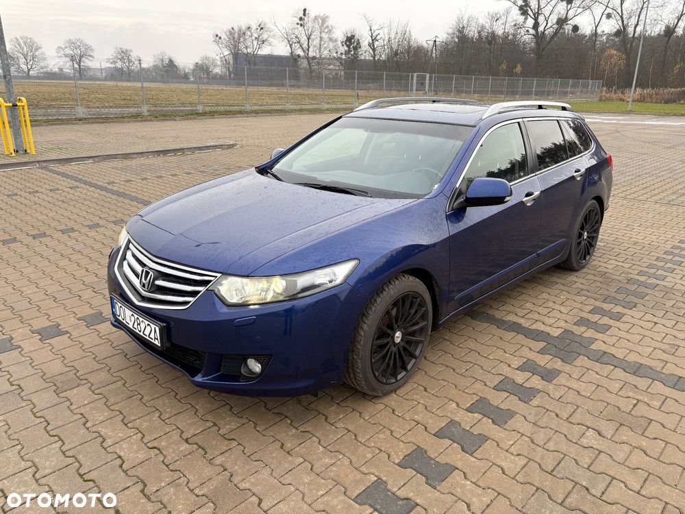 Honda Accord 2.2d Executive Nav - 1