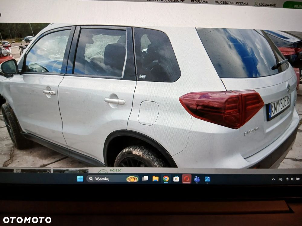 Suzuki Vitara 1.5 Strong Hybrid Premium 4WD AGS - 29