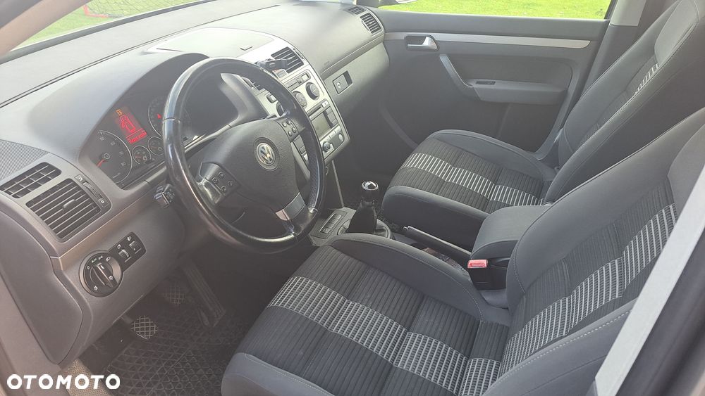 Volkswagen Touran 1.4 TSI Life - 6