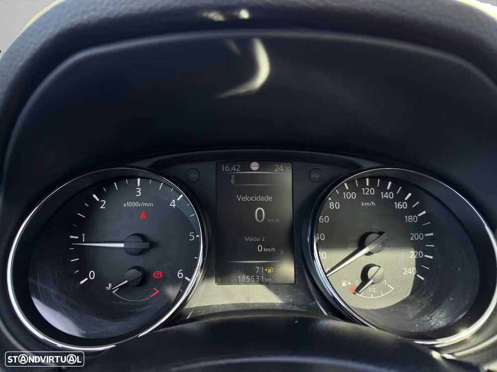 Nissan Qashqai 1.5 dCi N-Connecta 18 PS - 11