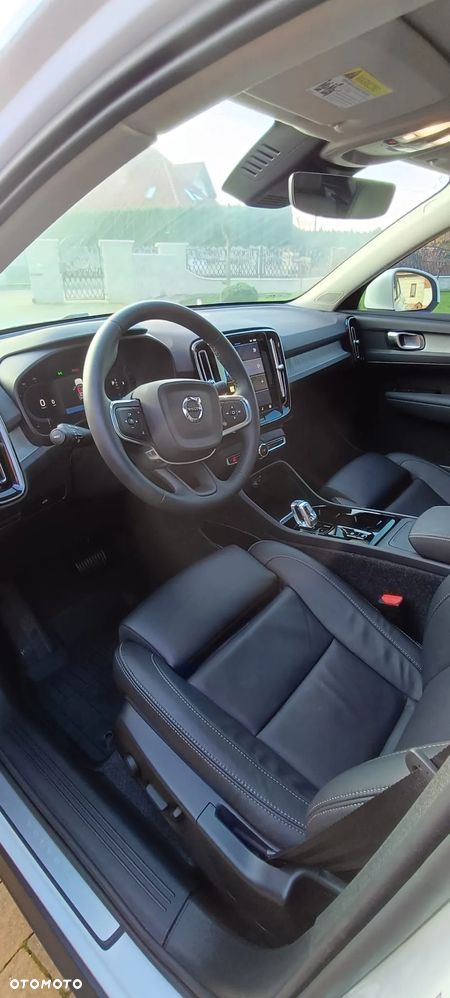 Volvo XC 40 B5 AWD Ultimate Dark - 14