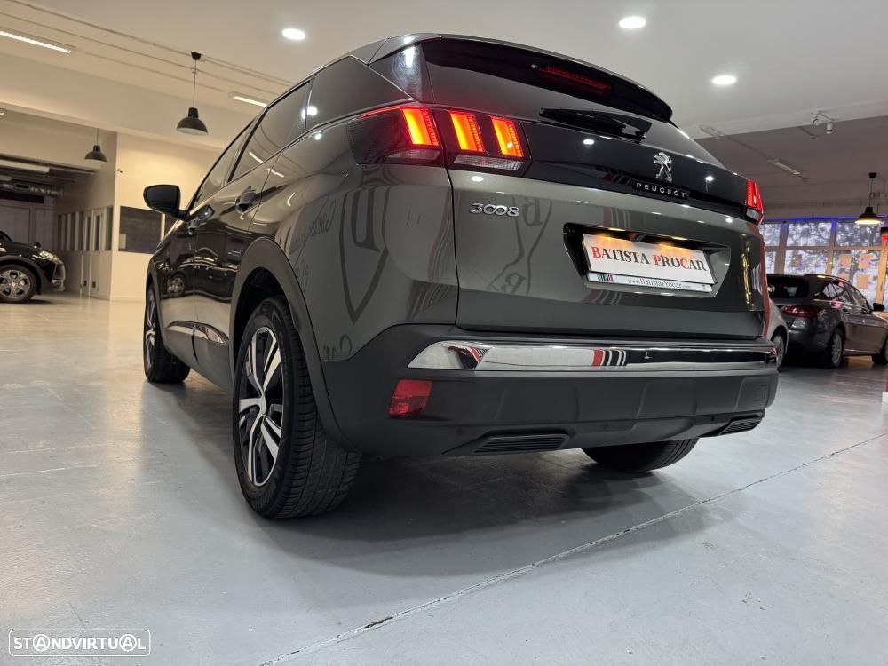 Peugeot 3008 1.5 BlueHDi Allure Pack - 19