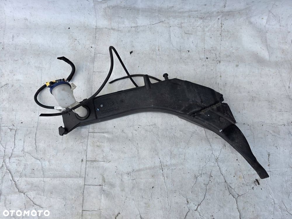 Peugeot 308 II 2 T9 zbiorniczek plynu spryskiwacza szyby - 1