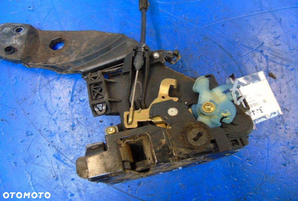 SKODA FABIA I 1.4 8V MPI HB 5D K.L EB9570 ZAMEK PRAWY TYL - 3