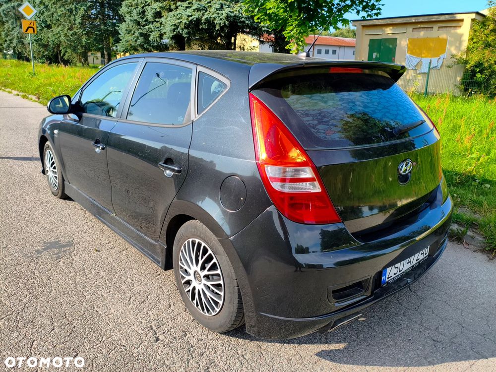Hyundai i30 1.6 Premium - 4