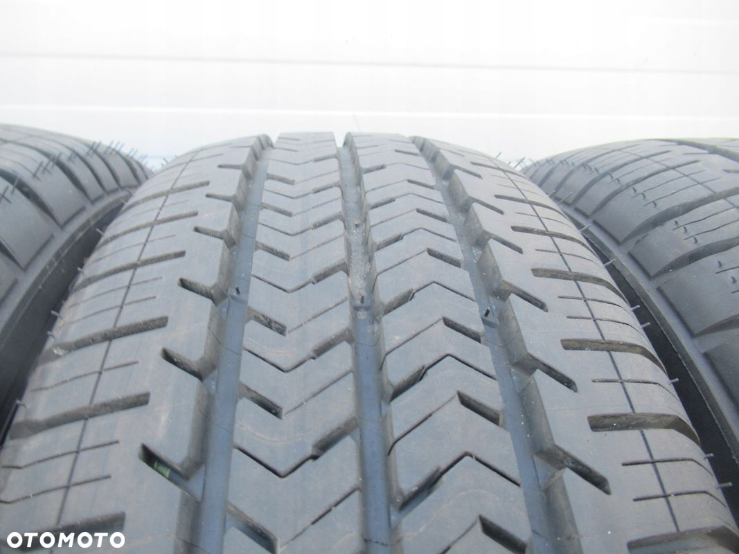 OPONY LATO 4szt MICHELIN AGILIS 51 215/65R16 C 106/104T 2024r demo - 4