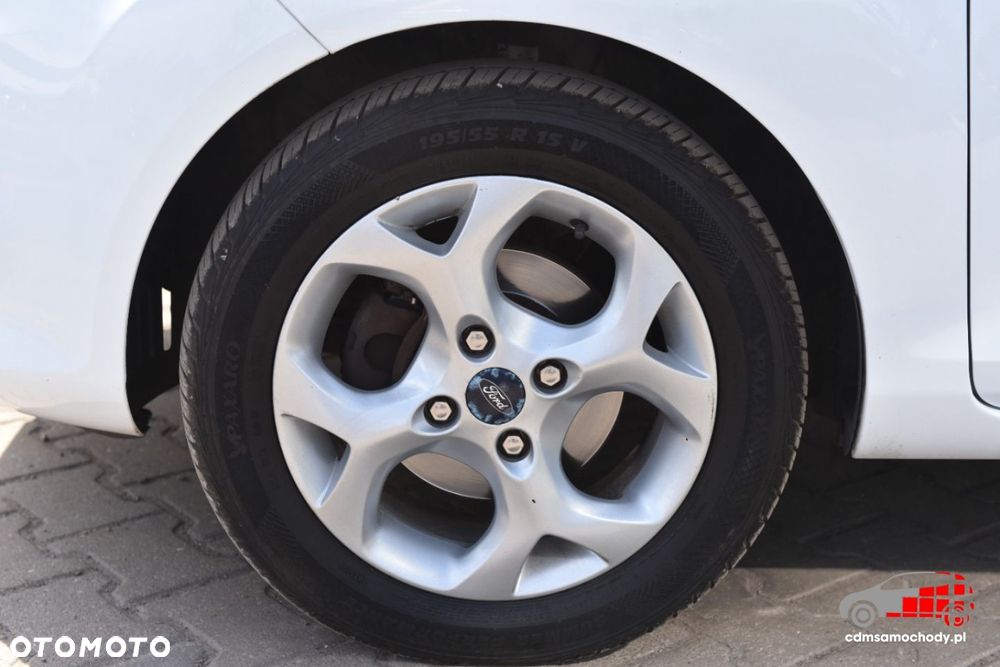 Ford Fiesta - 12