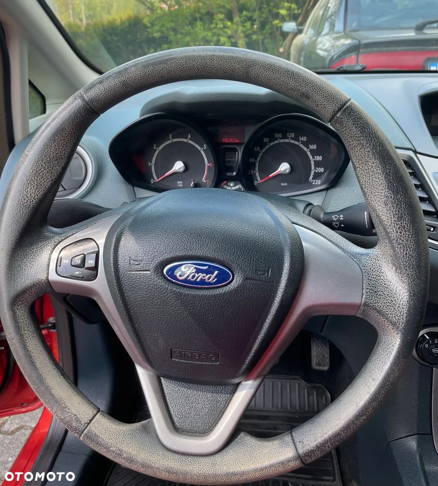 Ford Fiesta 1.25 Champions Edition - 10
