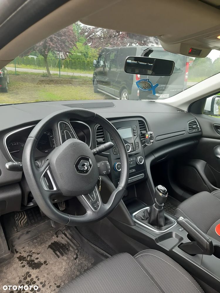 Renault Megane 1.6 SCe Business - 10