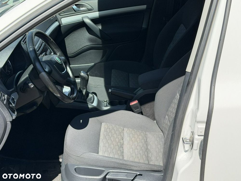 Skoda Octavia - 11