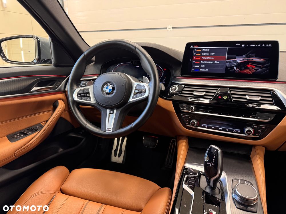 BMW Seria 5 530d xDrive mHEV M Sport sport - 14