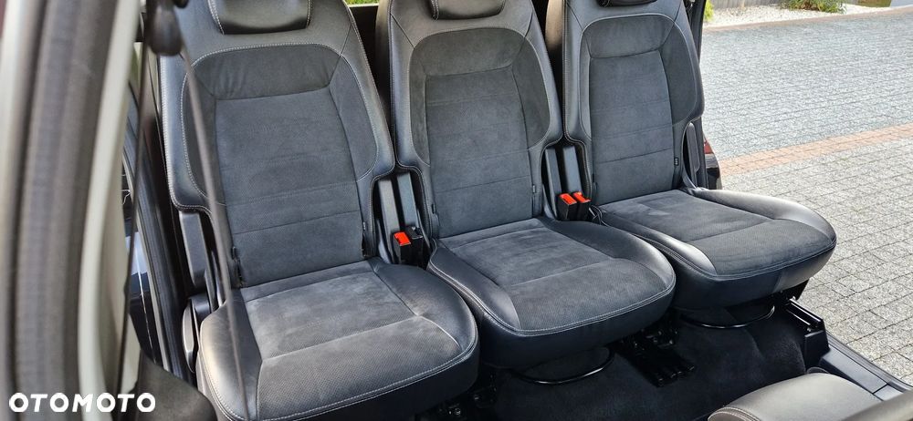 Ford S-Max - 30
