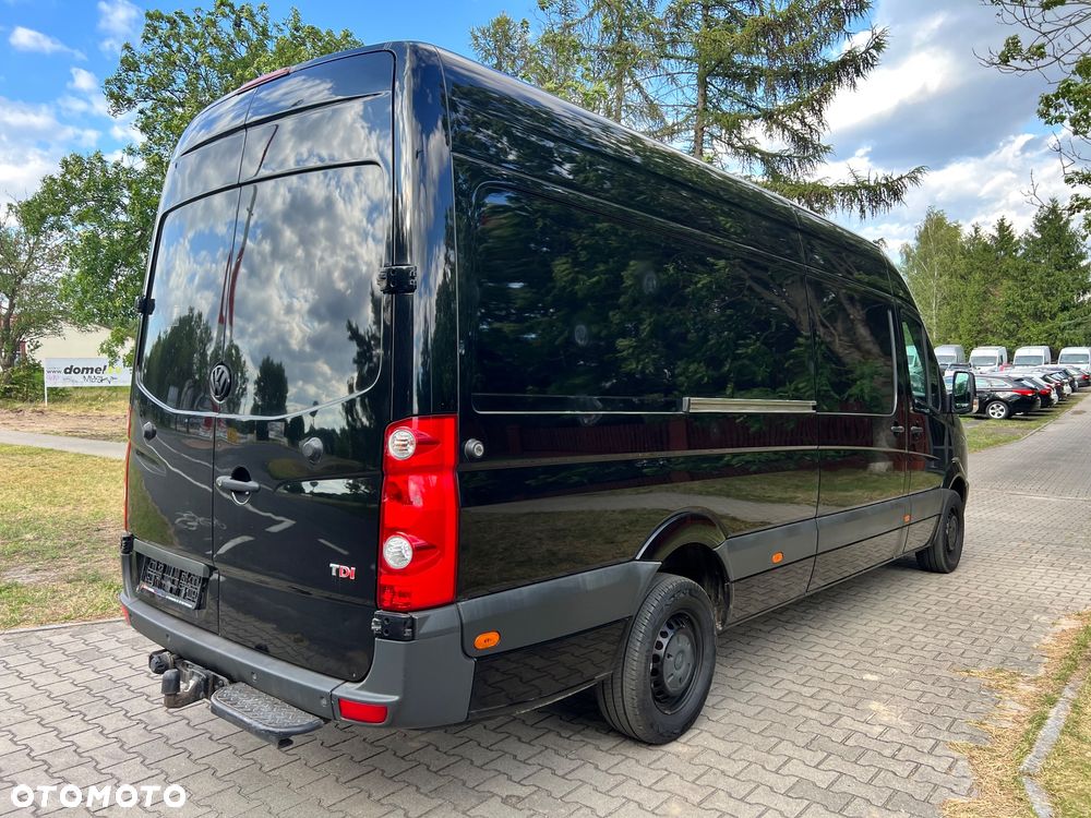 Volkswagen Crafter 2.0 TDI 163KM 2016 rok  Maxi Jumbo Czarny - 10