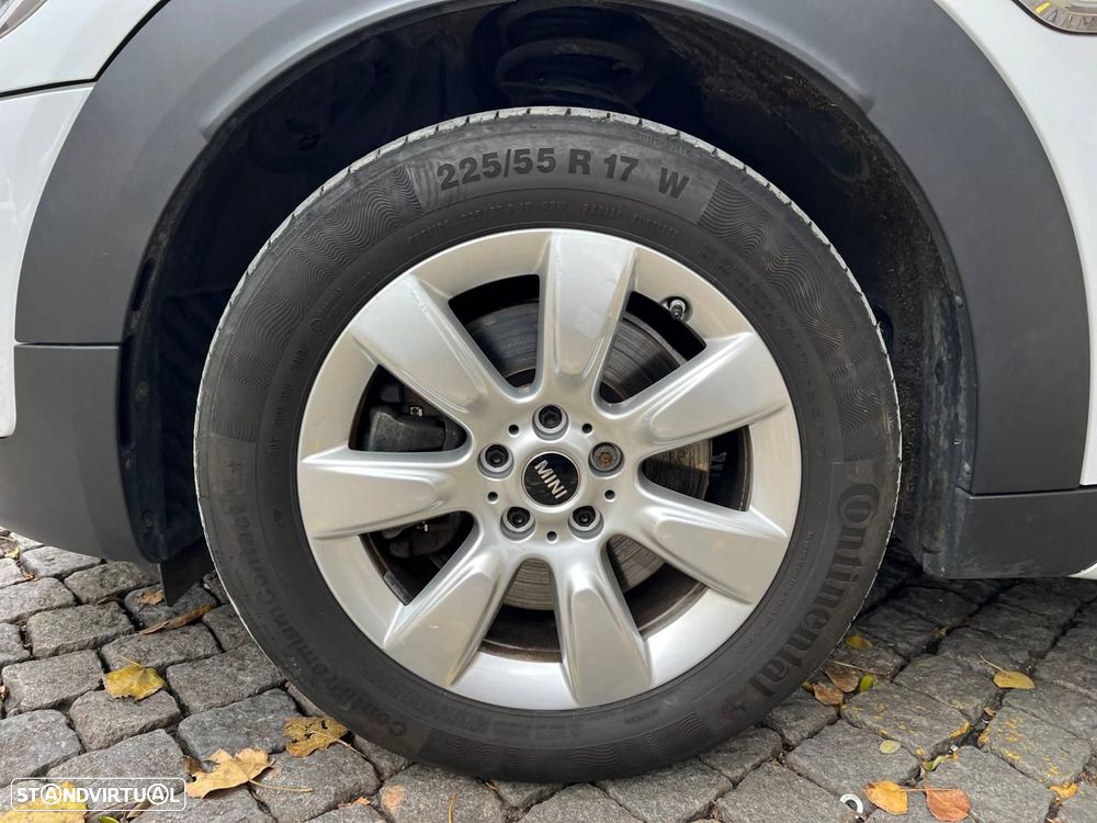 MINI Countryman Cooper SE ALL4 Auto - 11