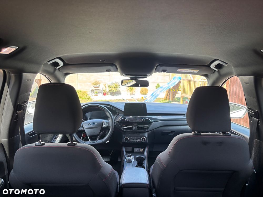 Ford Kuga - 31