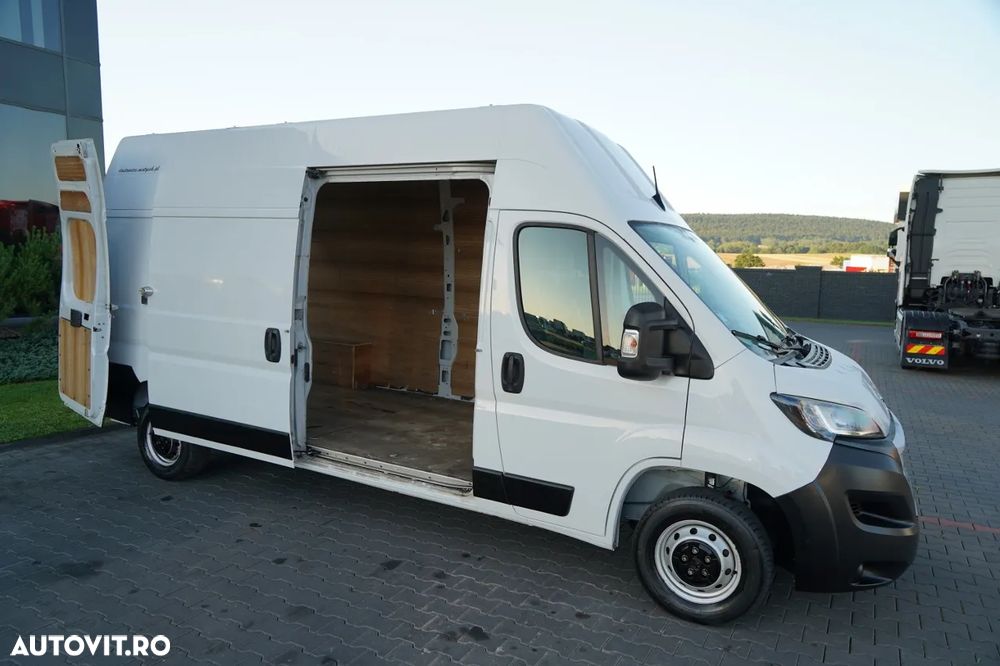 Iveco BOXER / 2.2 - 120 CP / L3H3 / AUTOUTILIZATOR DIN TABLĂ / 2022 / MANUAL / IMPORTAT - 13