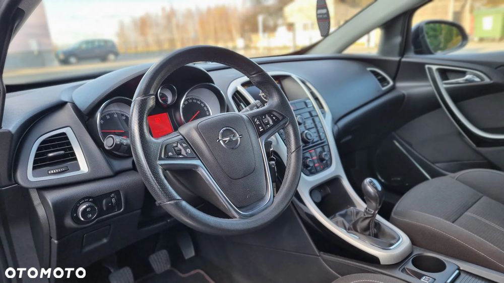 Opel Astra 1.4 Turbo Edition - 11