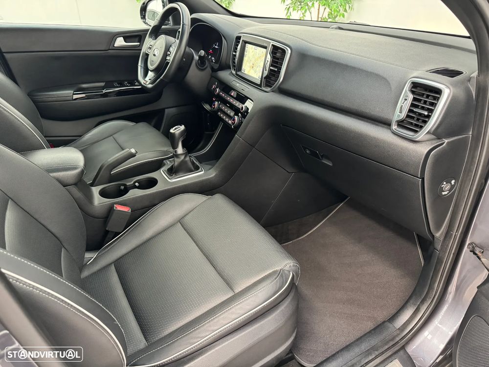 Kia Sportage 2.0 CRDI ISG GT Line - 27