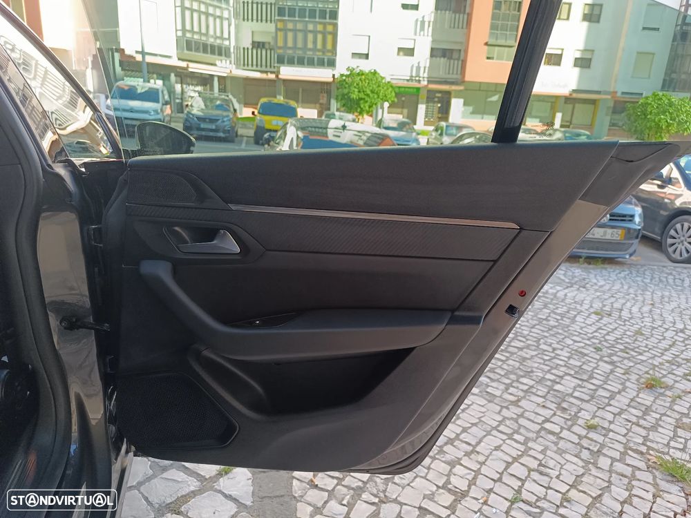 Peugeot 508 225 e-EAT8 Allure Pack - 38