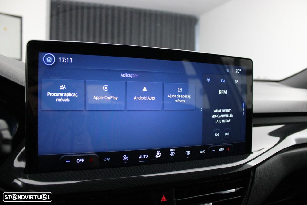 Ford Focus 1.0 EcoBoost MHEV ST-Line - 19