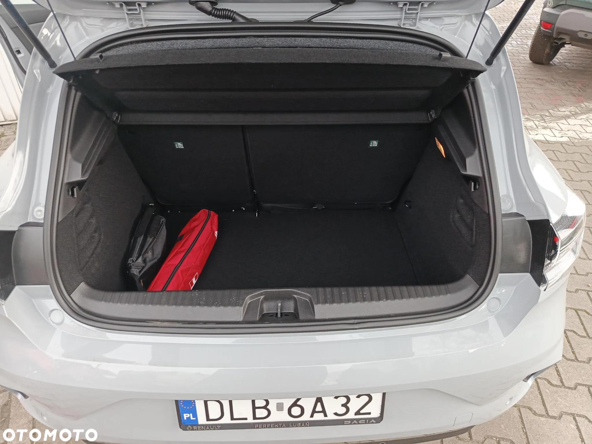Renault Clio - 17