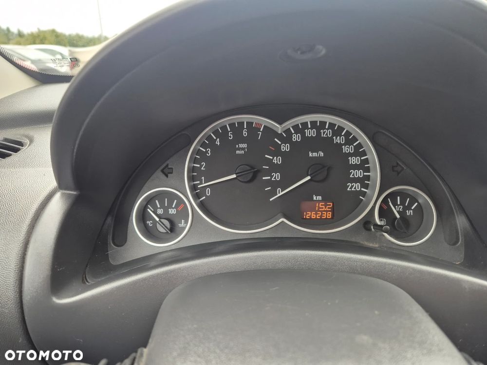 Opel Corsa - 11