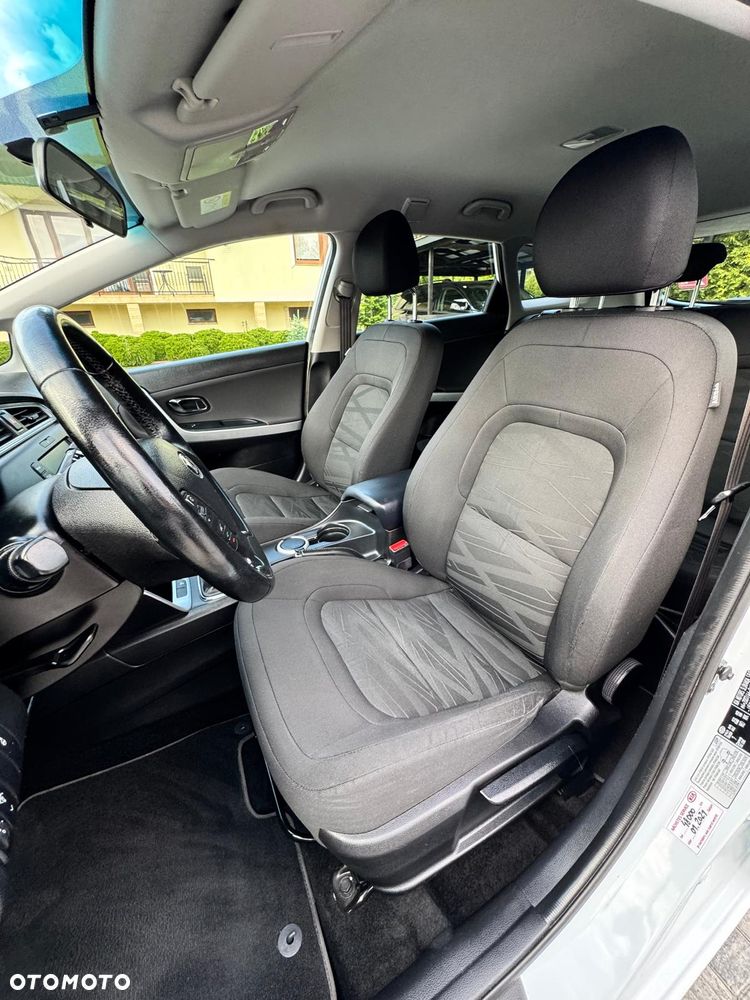 Kia Ceed 1.4 CVVT Dream-Team Edition - 30