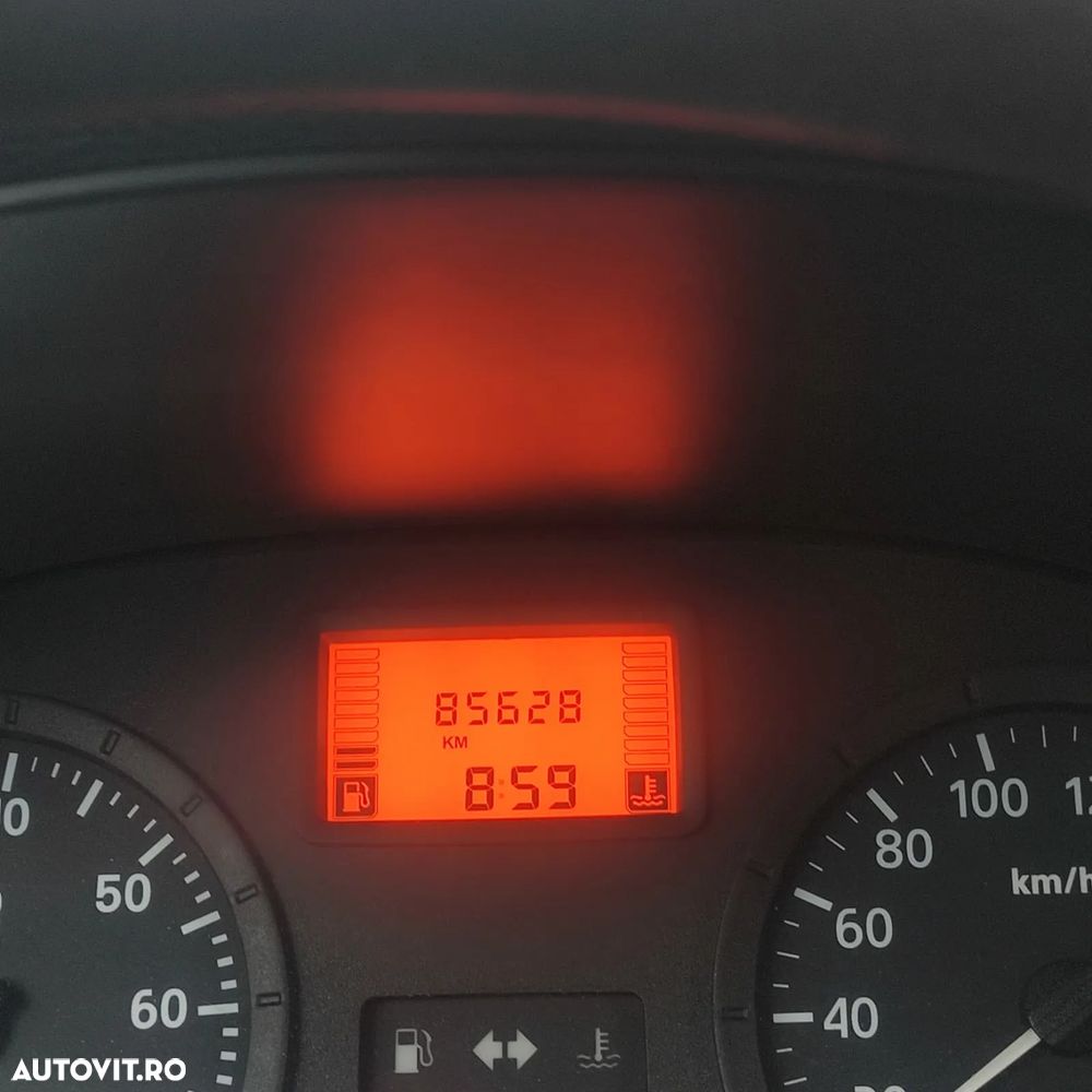 Dacia Logan 1.4 MPI Laureate - 6