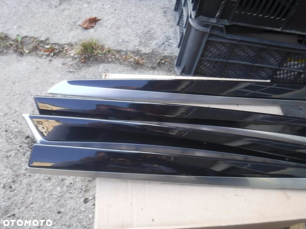 BMW 5 F10 F11 dekory drzwi piano czarne komplet - 2