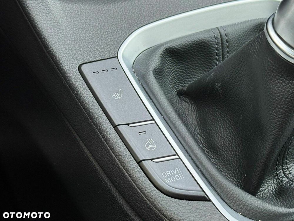 Hyundai i30 1.0 T-GDI Smart - 13
