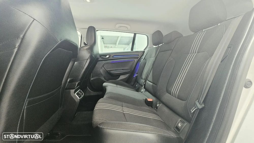 Renault Mégane Sport Tourer 1.5 Blue dCi GT Line J18 - 24