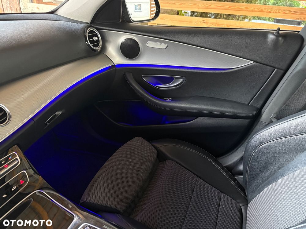 Mercedes-Benz Klasa E 200 d 9G-TRONIC - 8