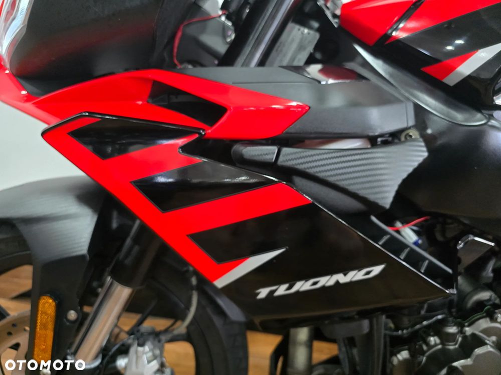 Aprilia Tuono - 14