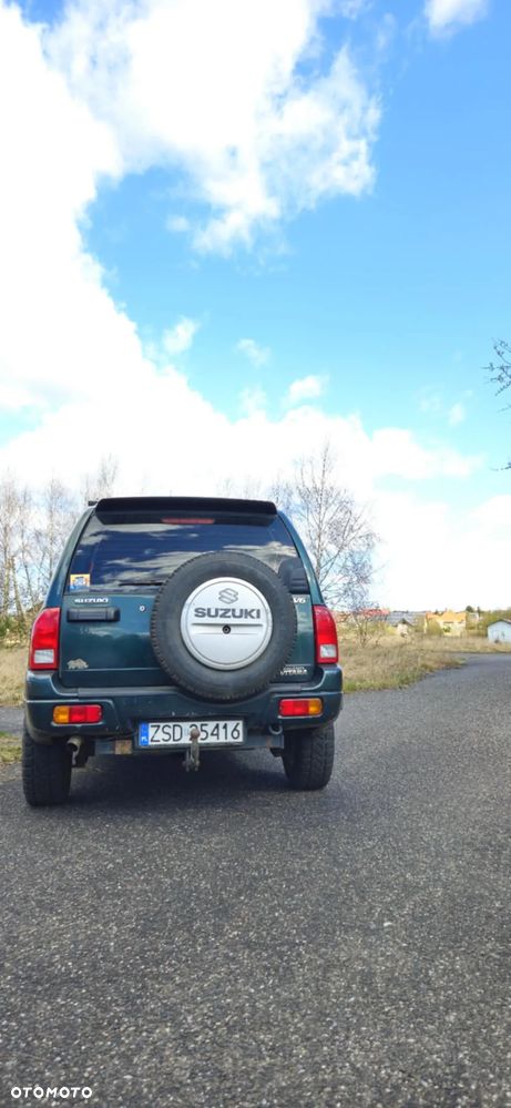 Suzuki Grand Vitara 2.7 V6 - 4