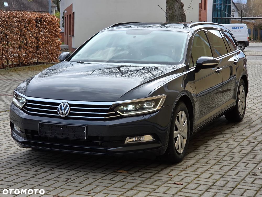 Volkswagen Passat 2.0 TDI (BlueMotion Technology) Trendline - 3