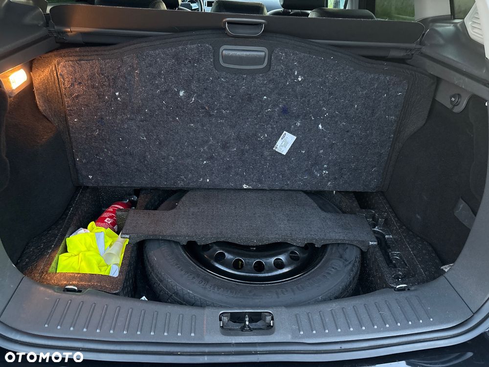 Ford Kuga 2.0 TDCi Trend - 34