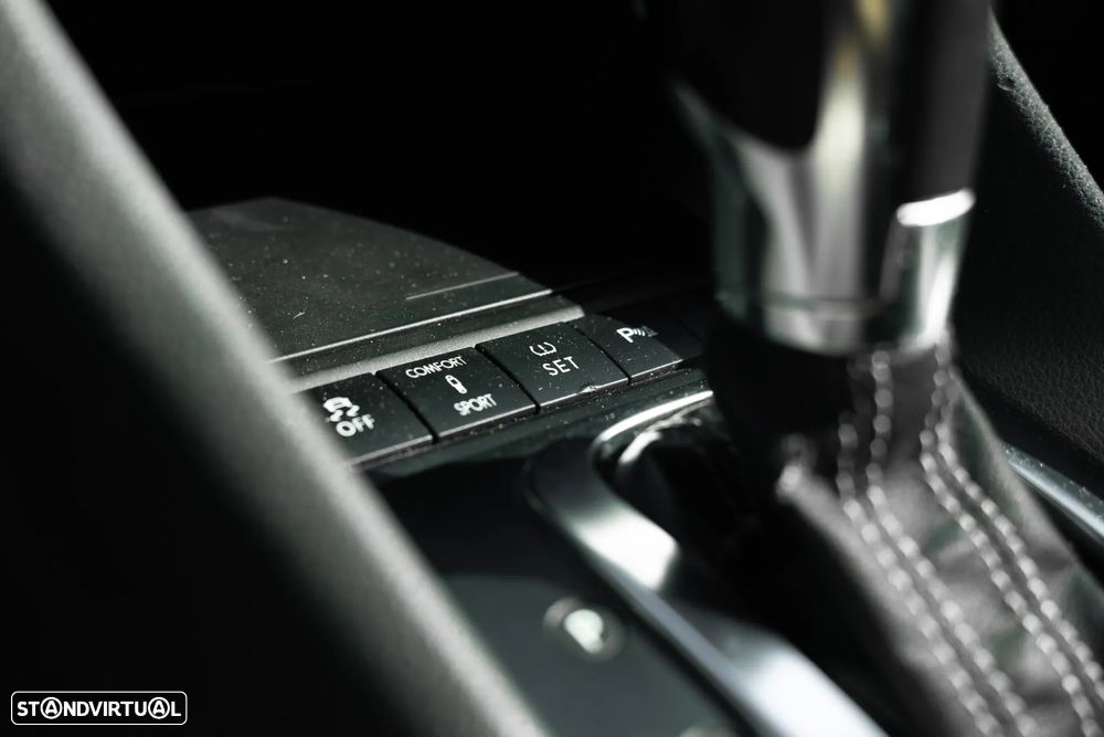 VW Golf 2.0 R DSG - 28