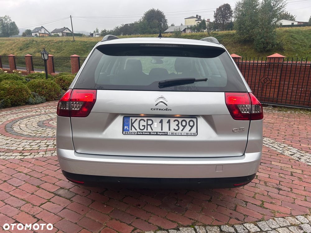 Citroën C5 2.0 HDi Confort - 6