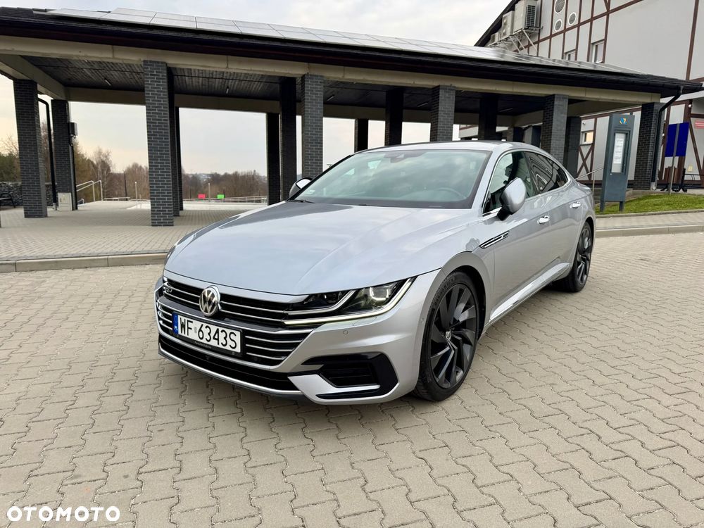 Volkswagen Arteon 2.0 TDI SCR R-Line DSG - 12