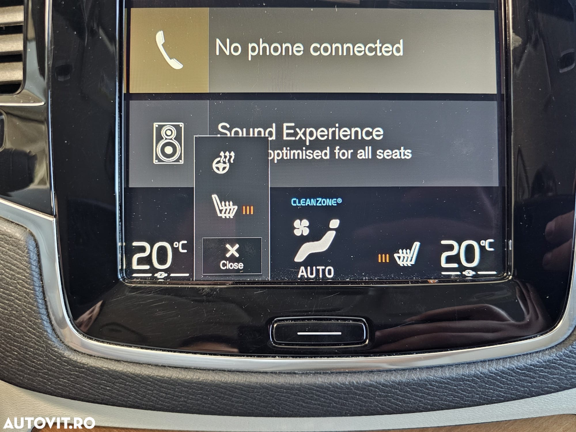 Volvo XC 90 T8 AWD Recharge Geartronic Inscription Expression - 35
