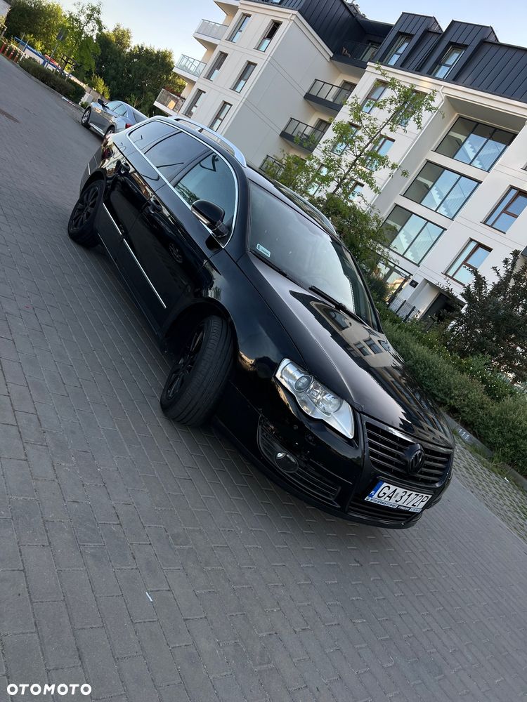 Volkswagen Passat 2.0 TDI DPF Highline DSG - 1