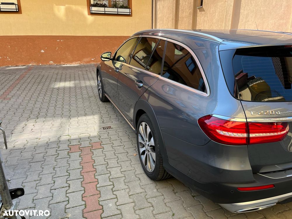 Mercedes-Benz E 220 d 4Matic All-Terrain 9G-TRONIC Avantgarde - 4