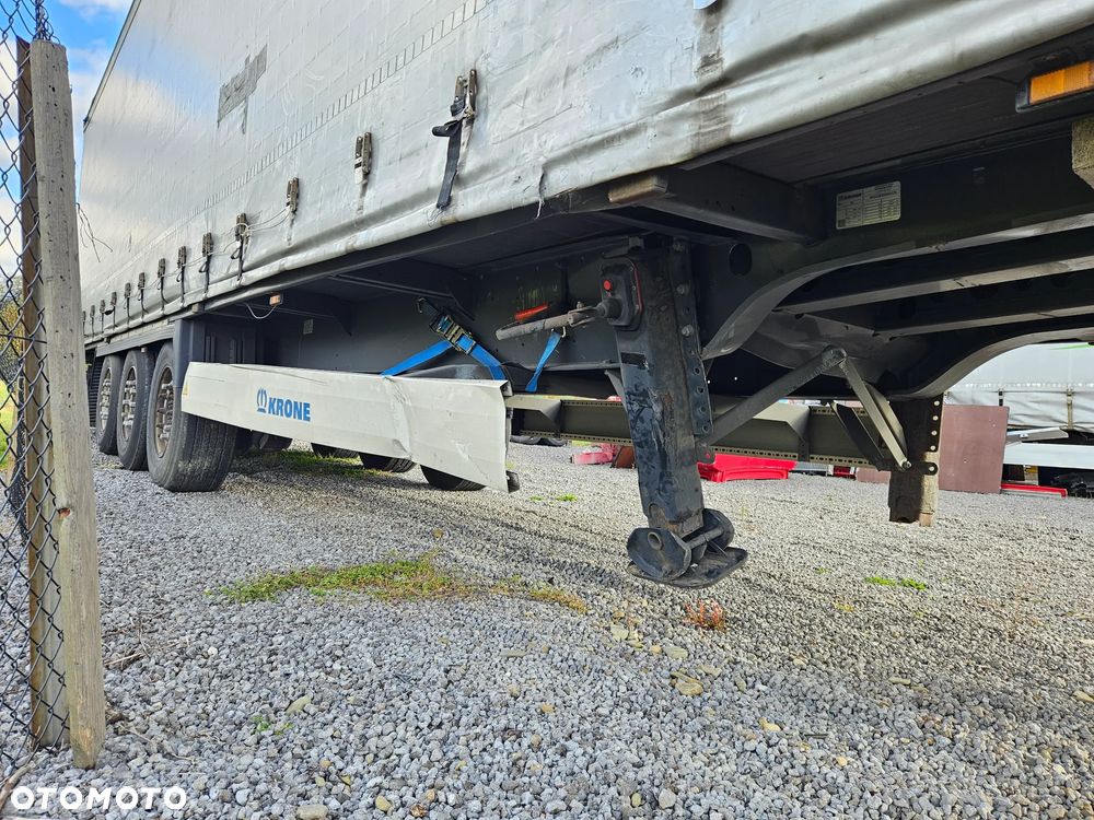 Krone SD naczepa firanka uszkodzona - 9