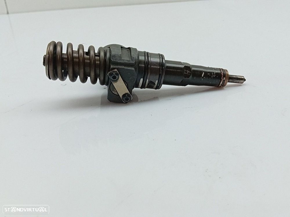 Injetor AUDI A4 (8EC, B7) - 2