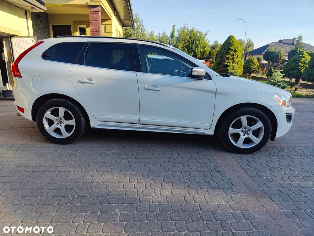 Volvo XC 60 - 4