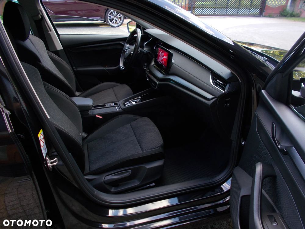 Skoda Octavia 2.0 TDI Style DSG - 20