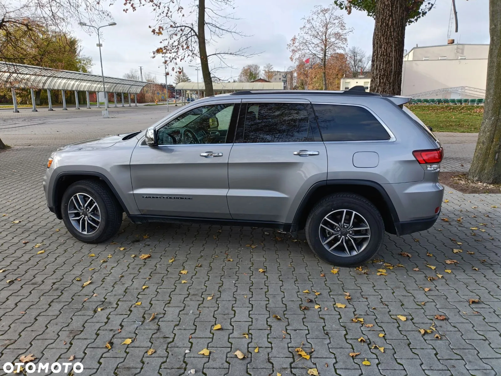 Jeep Grand Cherokee - 6