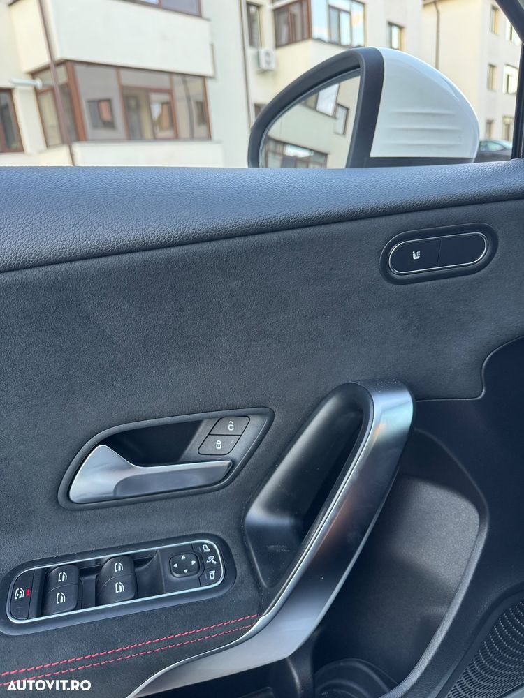 Mercedes-Benz A 180 d 7G-DCT AMG Line - 17