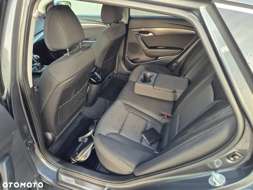Hyundai i40 Kombi blue 1.7 CRDi Trend - 8